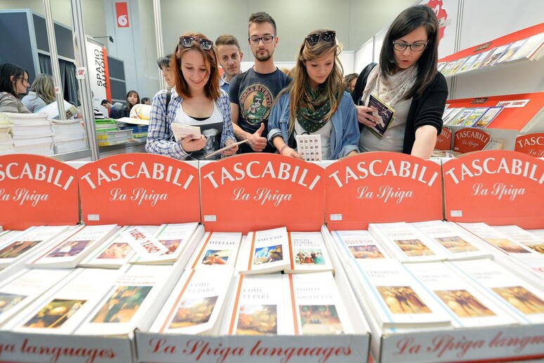- RIPRODUZIONE RISERVATA