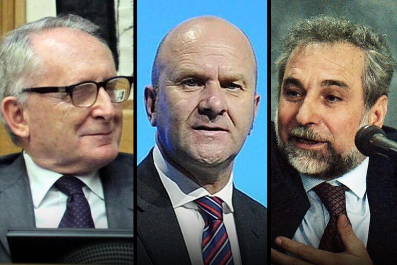 - RIPRODUZIONE RISERVATA