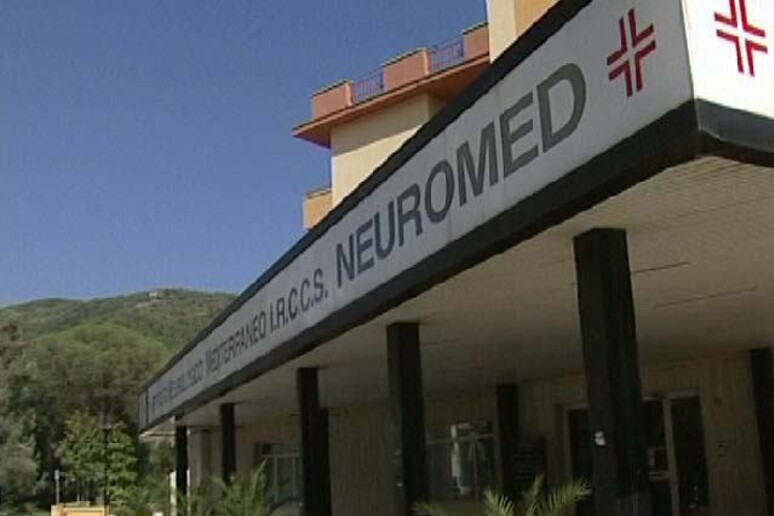 - RIPRODUZIONE RISERVATA