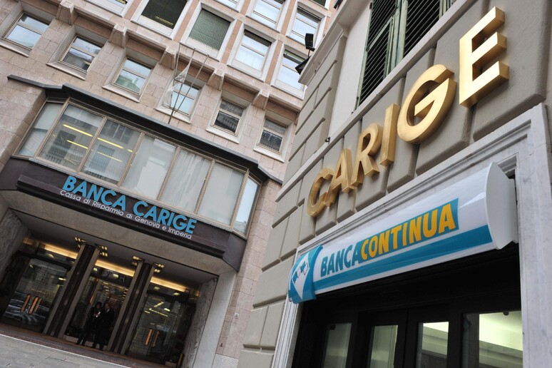 CARIGE: AFFONDA IN BORSA CON INTERVENTO CONSOB SU BILANCIO © ANSA/EPA