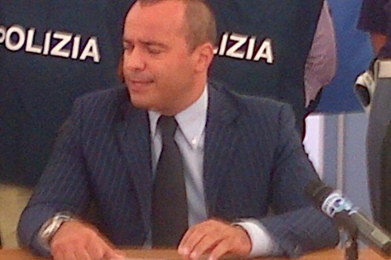 - RIPRODUZIONE RISERVATA