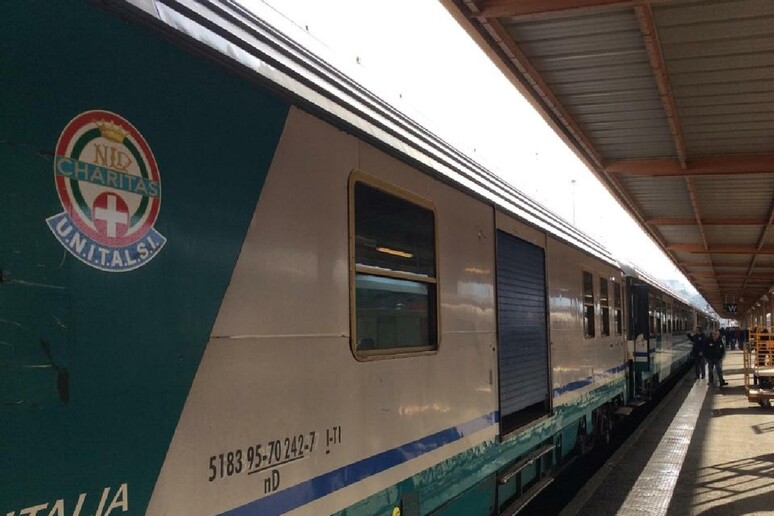 - RIPRODUZIONE RISERVATA