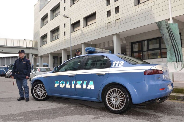 - RIPRODUZIONE RISERVATA