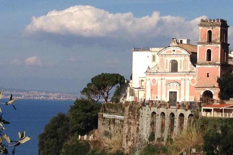 L 'ex cattedrale di Vico Equense - RIPRODUZIONE RISERVATA