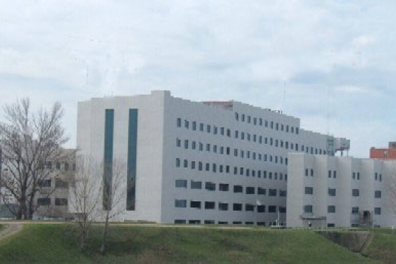 - RIPRODUZIONE RISERVATA