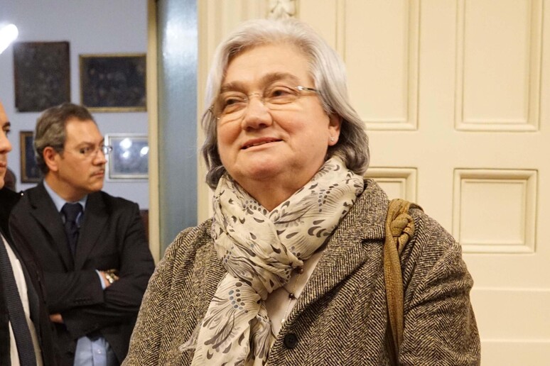 - RIPRODUZIONE RISERVATA