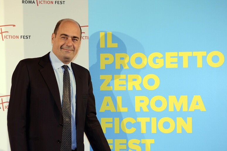- RIPRODUZIONE RISERVATA
