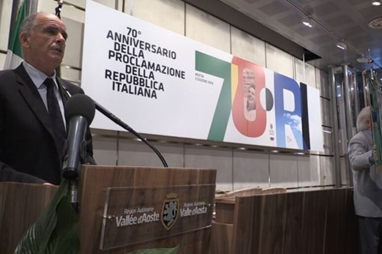 - RIPRODUZIONE RISERVATA