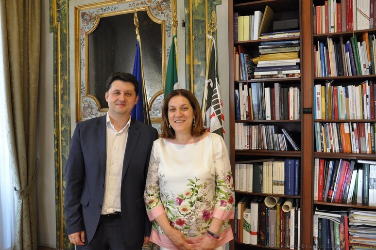 - RIPRODUZIONE RISERVATA