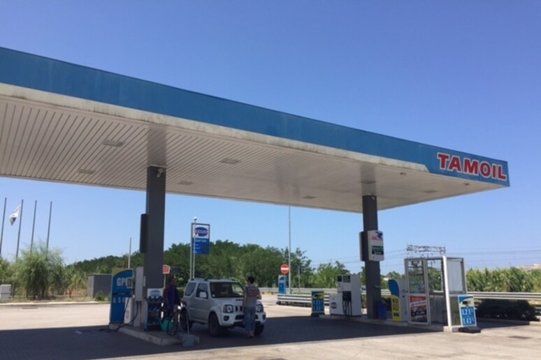 - RIPRODUZIONE RISERVATA