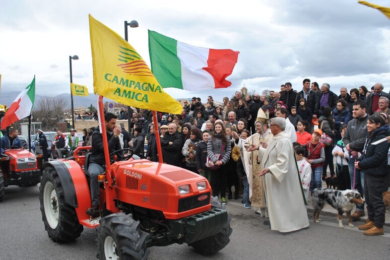 - RIPRODUZIONE RISERVATA