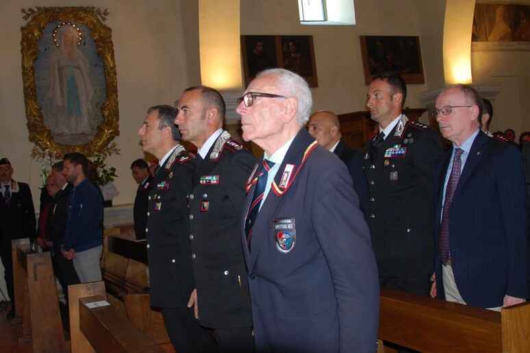 - RIPRODUZIONE RISERVATA
