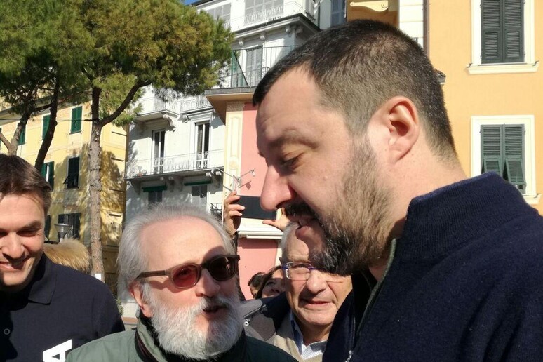 - RIPRODUZIONE RISERVATA
