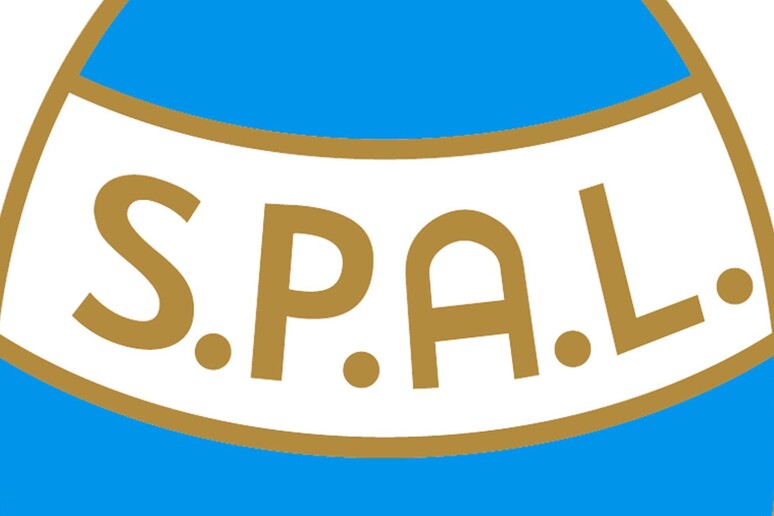 - RIPRODUZIONE RISERVATA