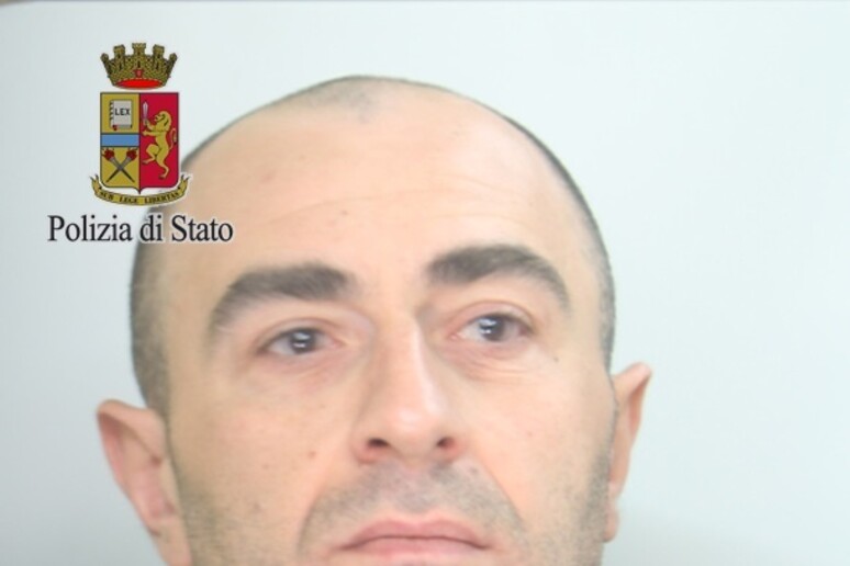 - RIPRODUZIONE RISERVATA
