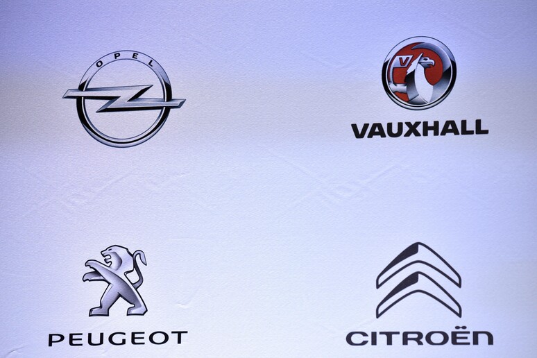 Psa-Opel: analisti, affare per Gm,scommessa per Psa © ANSA/AP