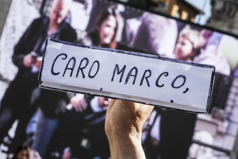 - RIPRODUZIONE RISERVATA