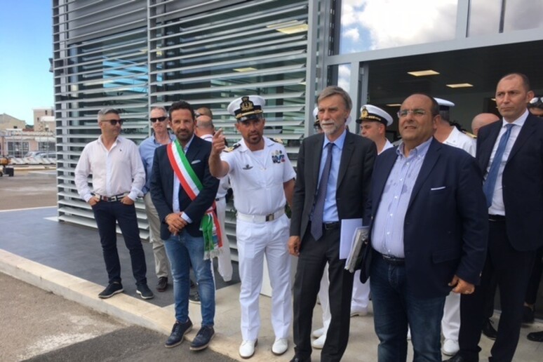 - RIPRODUZIONE RISERVATA