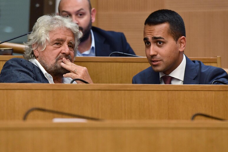 Foto d 'archivio di Beppe Grillo e Luigi Di Maio - RIPRODUZIONE RISERVATA