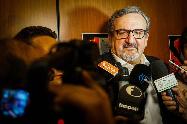 - RIPRODUZIONE RISERVATA