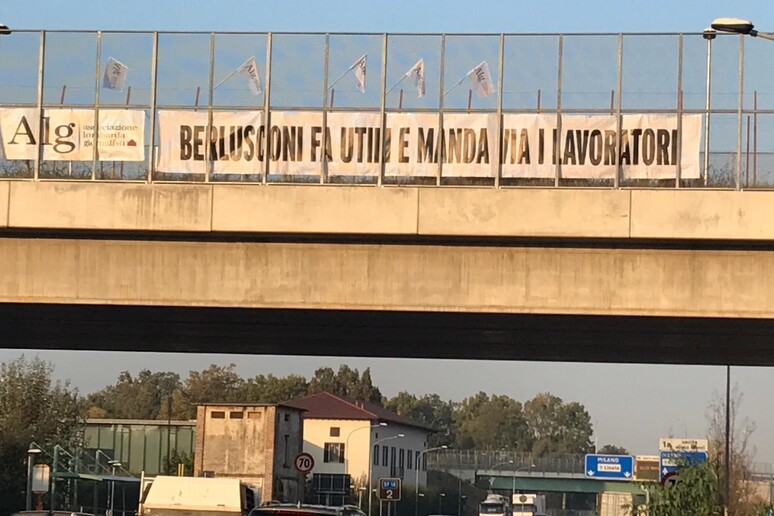 - RIPRODUZIONE RISERVATA