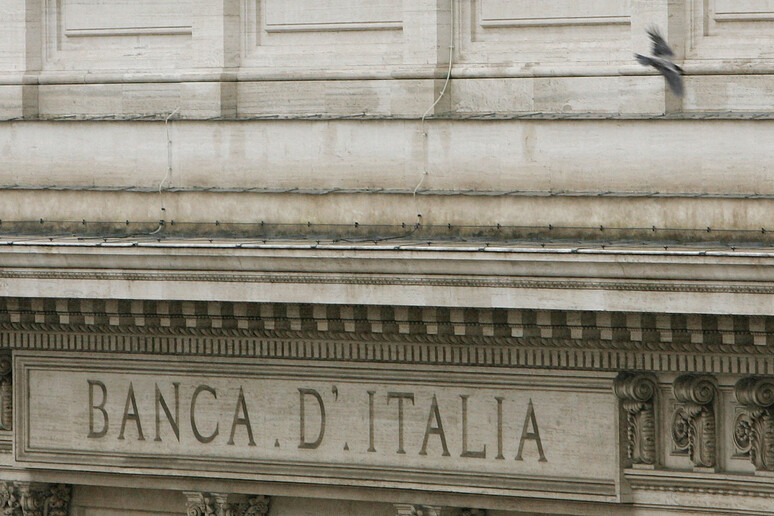 - RIPRODUZIONE RISERVATA