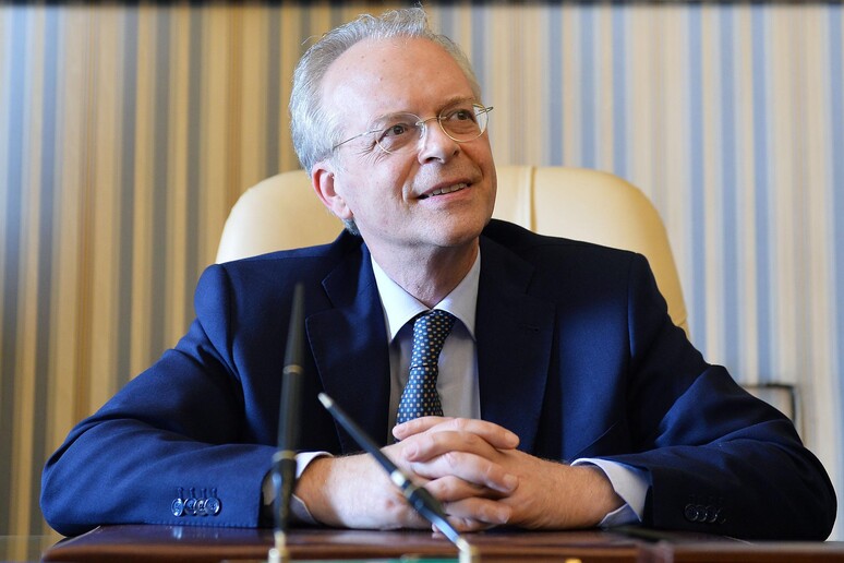 - RIPRODUZIONE RISERVATA