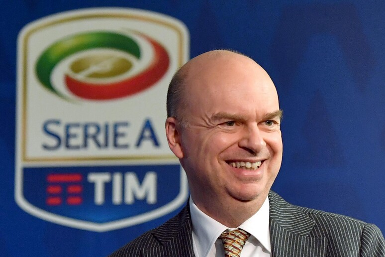 - RIPRODUZIONE RISERVATA