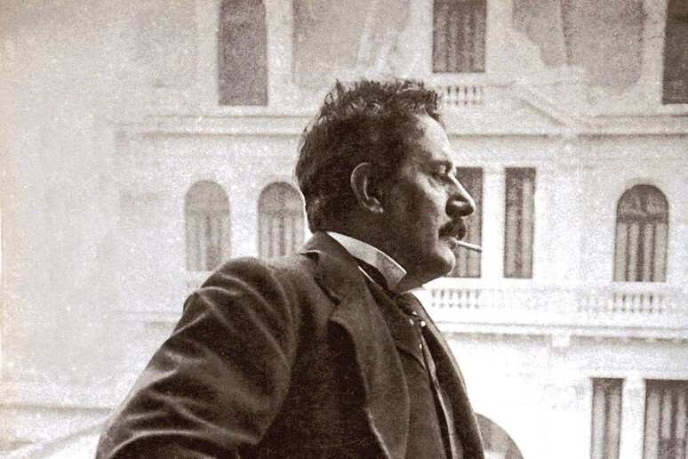 - RIPRODUZIONE RISERVATA