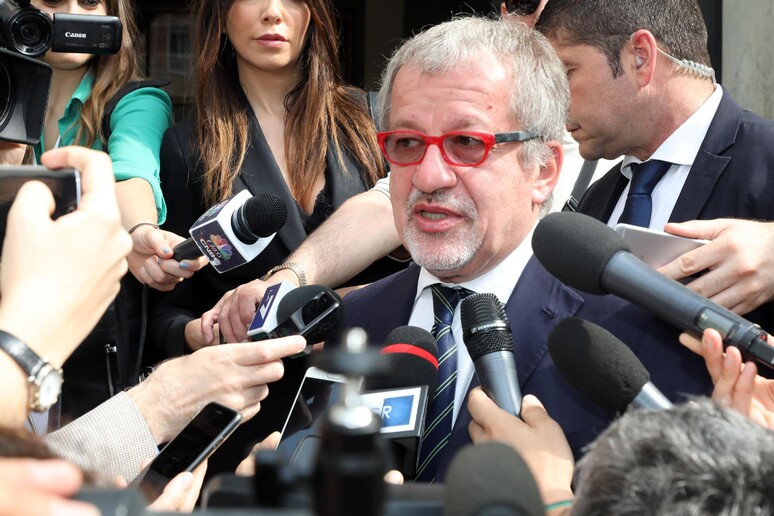 - RIPRODUZIONE RISERVATA