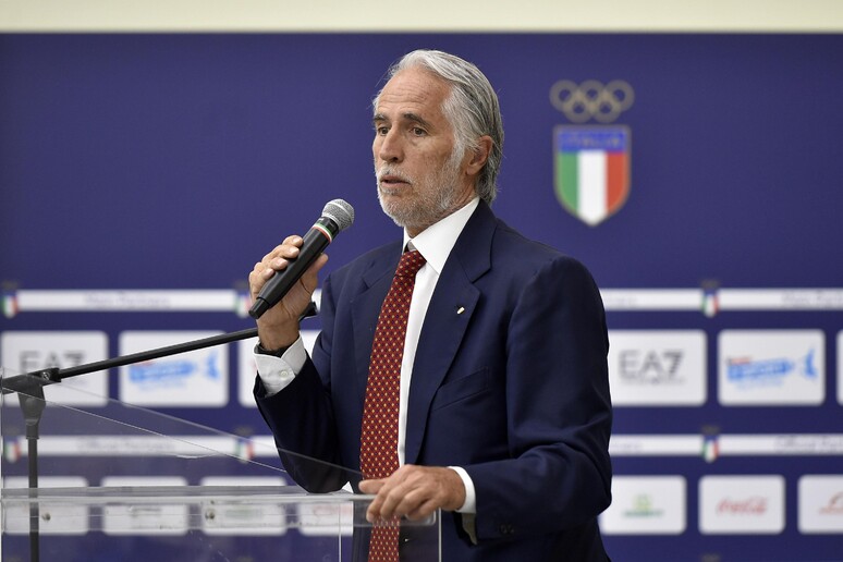 - RIPRODUZIONE RISERVATA