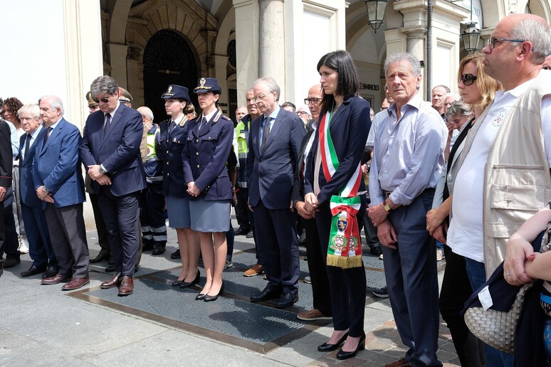 - RIPRODUZIONE RISERVATA