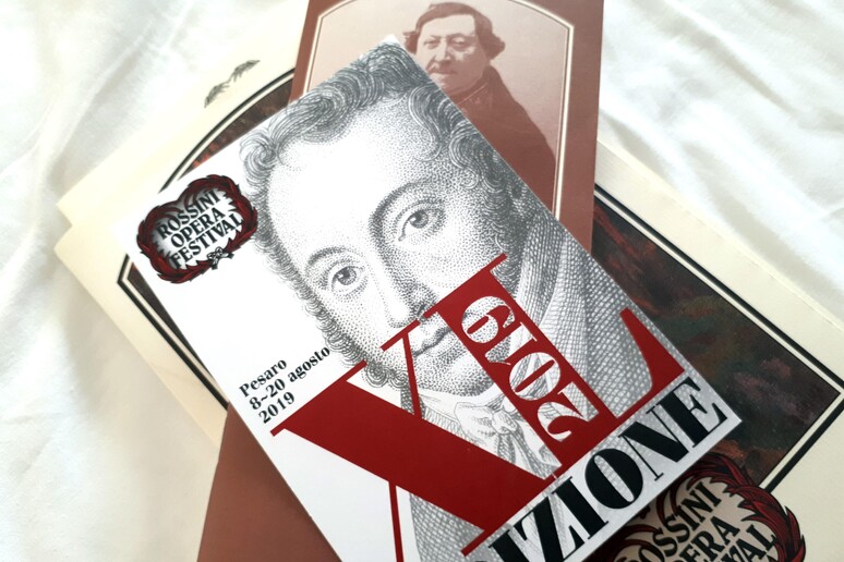 - RIPRODUZIONE RISERVATA