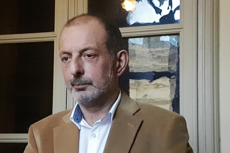 - RIPRODUZIONE RISERVATA