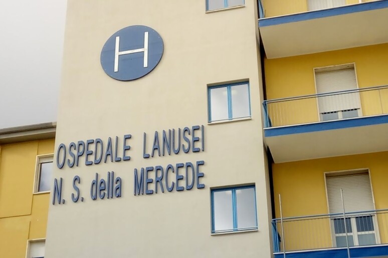 - RIPRODUZIONE RISERVATA