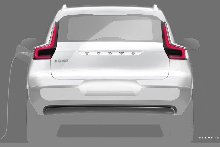Volvo XC40, il 16 ottobre première modello full electric - RIPRODUZIONE RISERVATA
