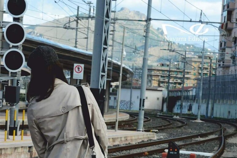 La copertina del libro - RIPRODUZIONE RISERVATA