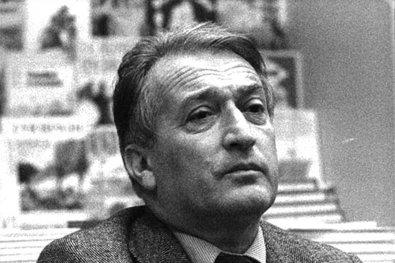 - RIPRODUZIONE RISERVATA