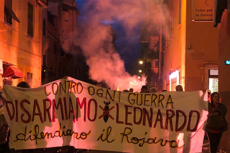 - RIPRODUZIONE RISERVATA