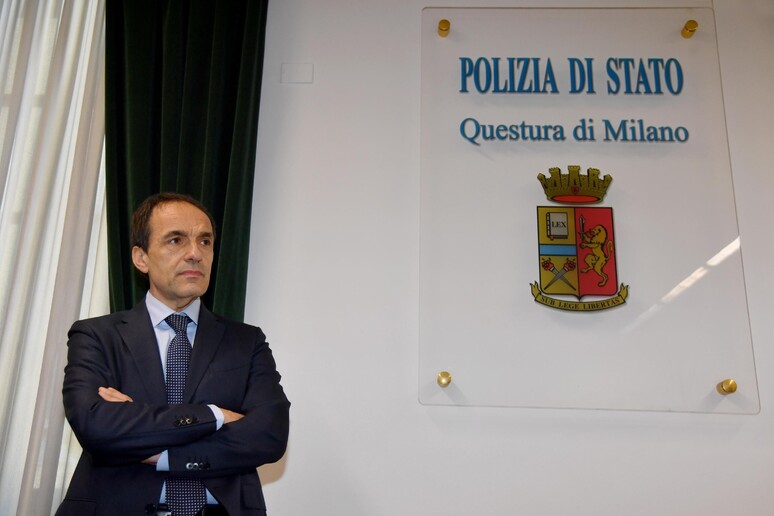 - RIPRODUZIONE RISERVATA
