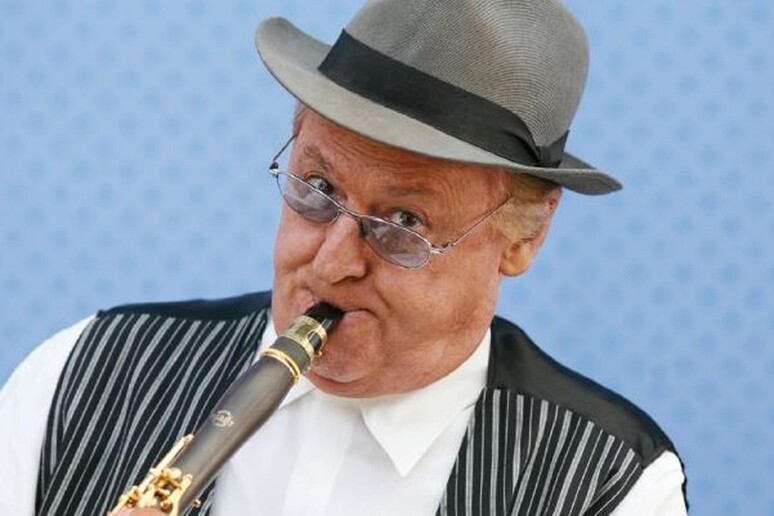 Renzo Arbore - RIPRODUZIONE RISERVATA