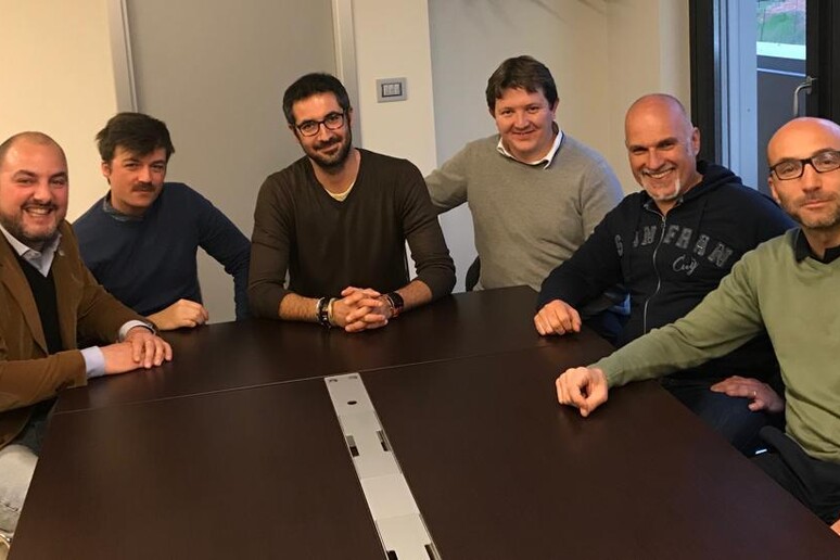 - RIPRODUZIONE RISERVATA