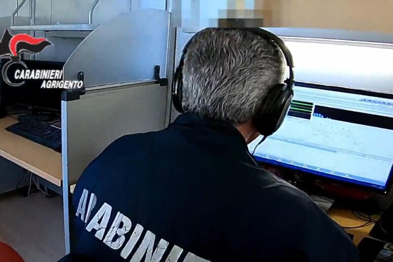- RIPRODUZIONE RISERVATA