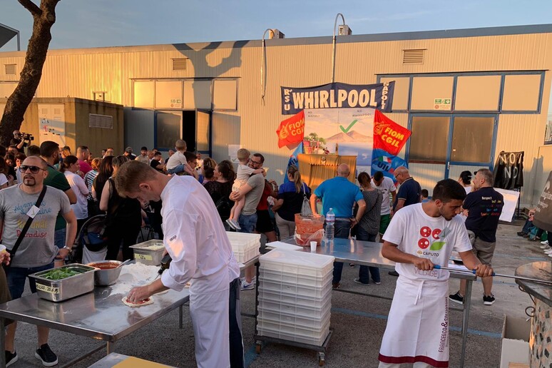 - RIPRODUZIONE RISERVATA