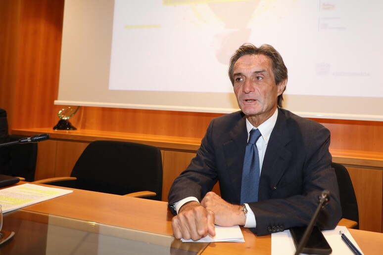 - RIPRODUZIONE RISERVATA