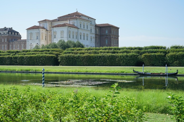 - RIPRODUZIONE RISERVATA