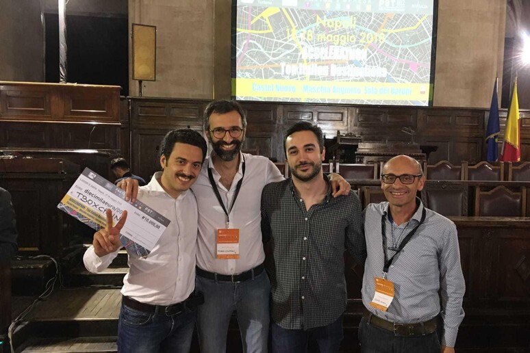 - RIPRODUZIONE RISERVATA