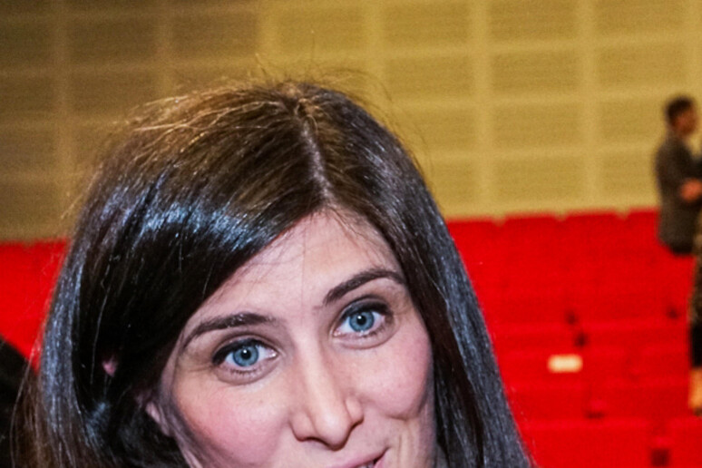 - RIPRODUZIONE RISERVATA