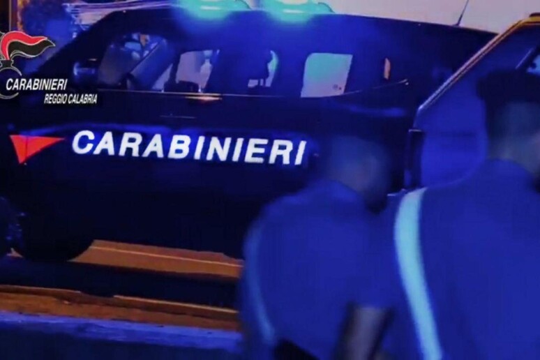 - RIPRODUZIONE RISERVATA