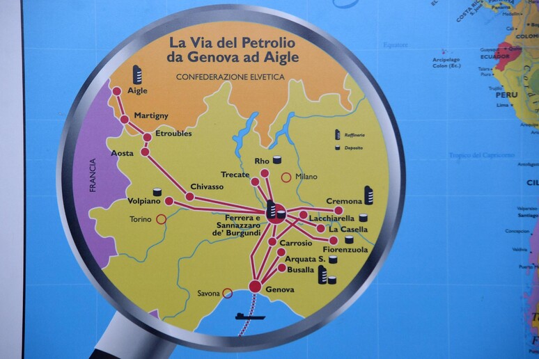 - RIPRODUZIONE RISERVATA